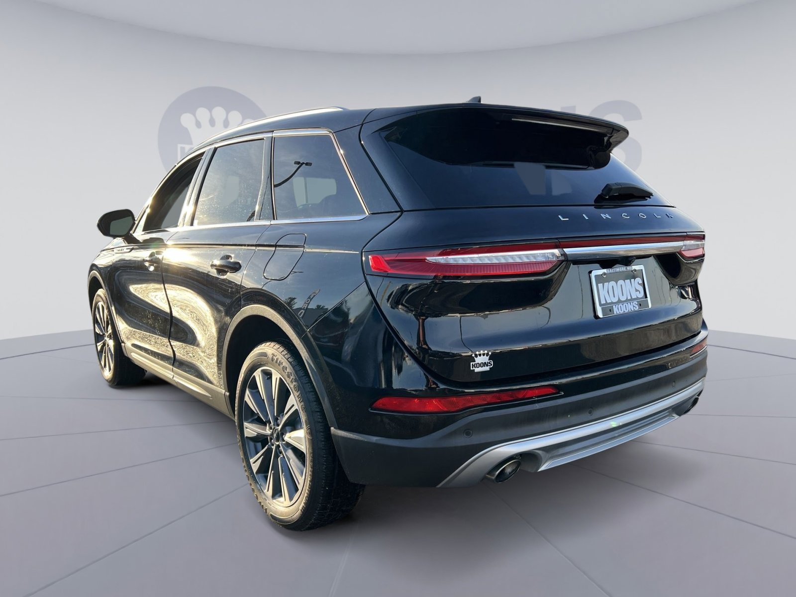 Used 2021 Lincoln Corsair Reserve w/ Elements Package image 4