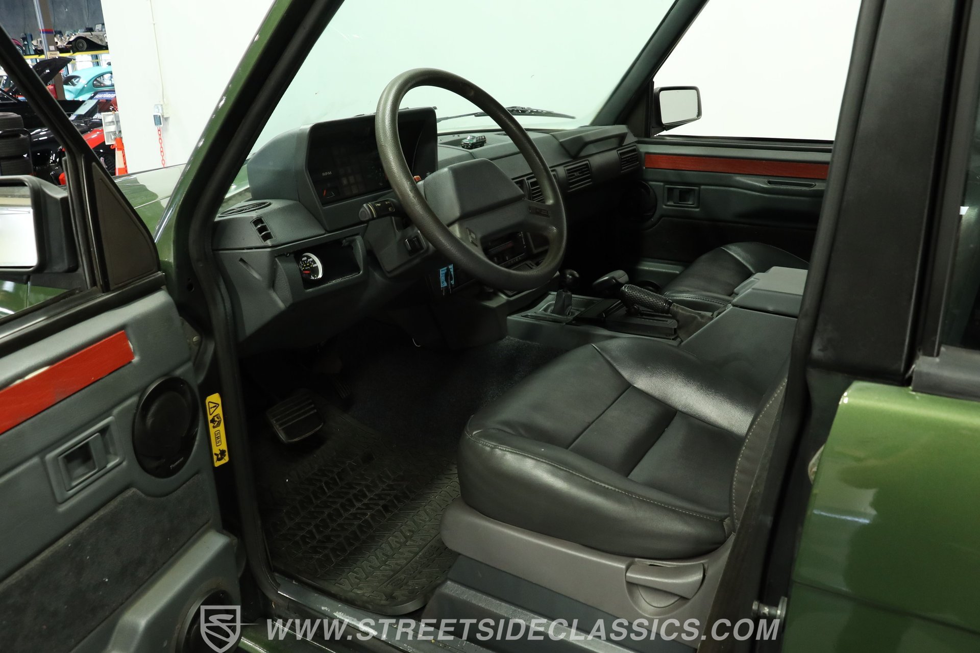 Used 1988 Land Rover Range Rover AWD/4WD image 4