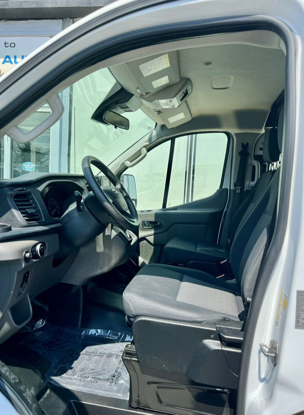 Used 2025 Ford Transit 250 Low Roof w/ Exterior Upgrade Package RWD image 15