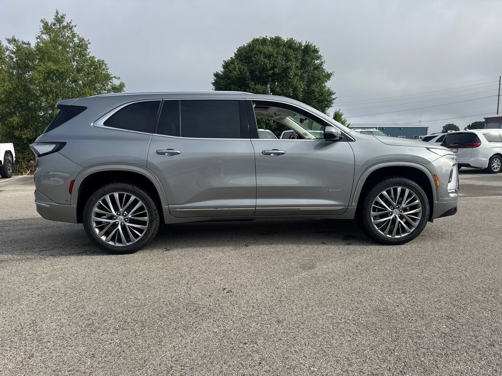 New 2026 Buick Enclave Avenir w/ Super Cruise Package FWD image 7