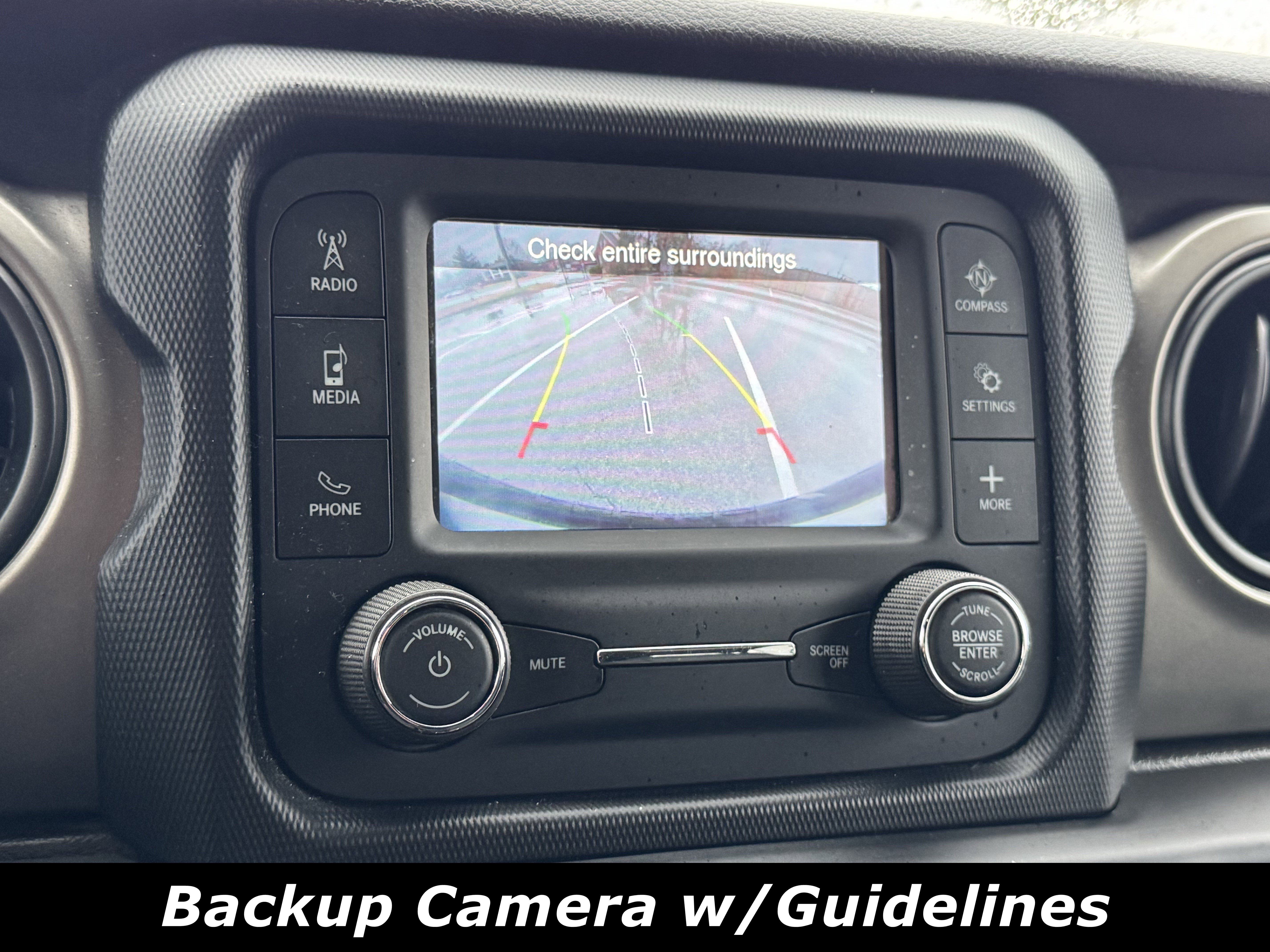 Used 2018 Jeep Wrangler Unlimited Sport S image 8