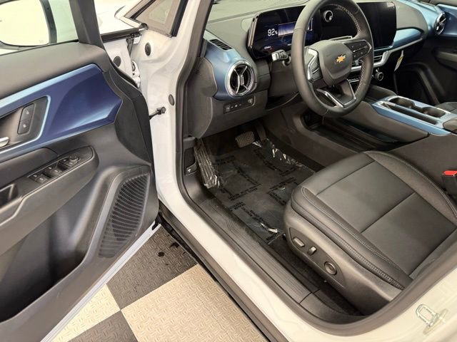 New 2026 Chevrolet Equinox EV LT AWD/4WD image 30