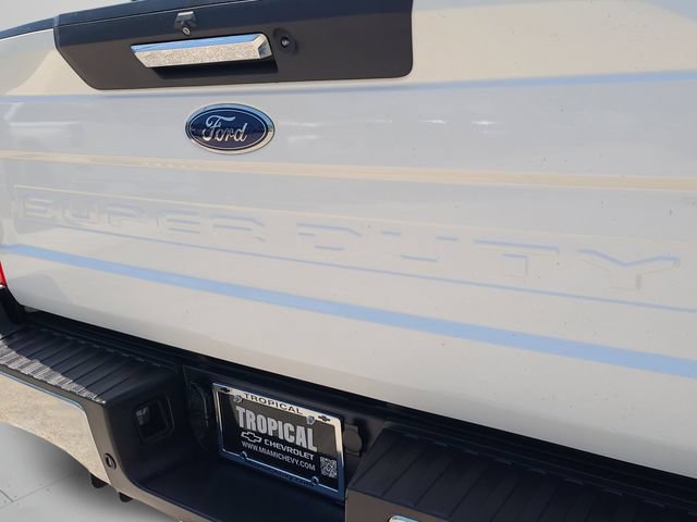 Used 2022 Ford F250 Lariat w/ Chrome Package AWD/4WD image 5
