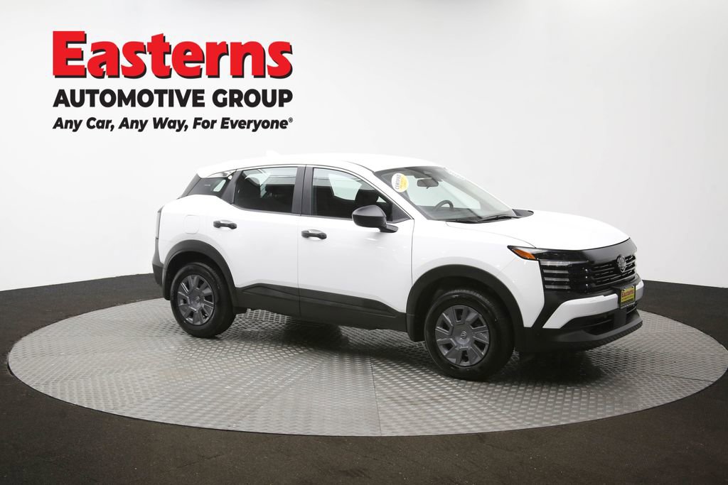 Used 2025 Nissan Kicks S image 47