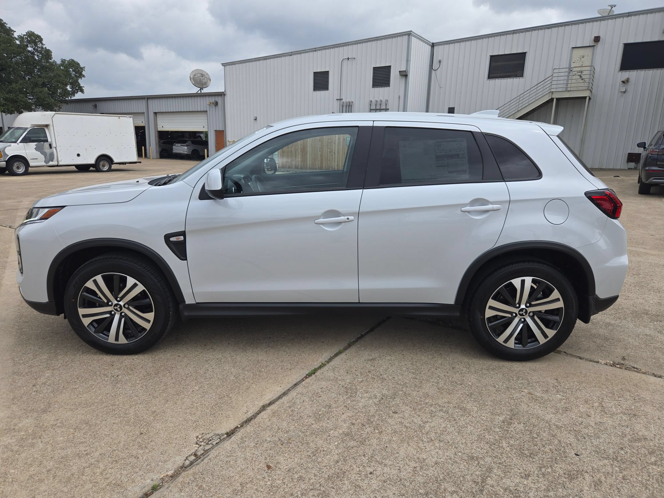 New 2026 Mitsubishi Outlander Sport ES AWD/4WD image 2