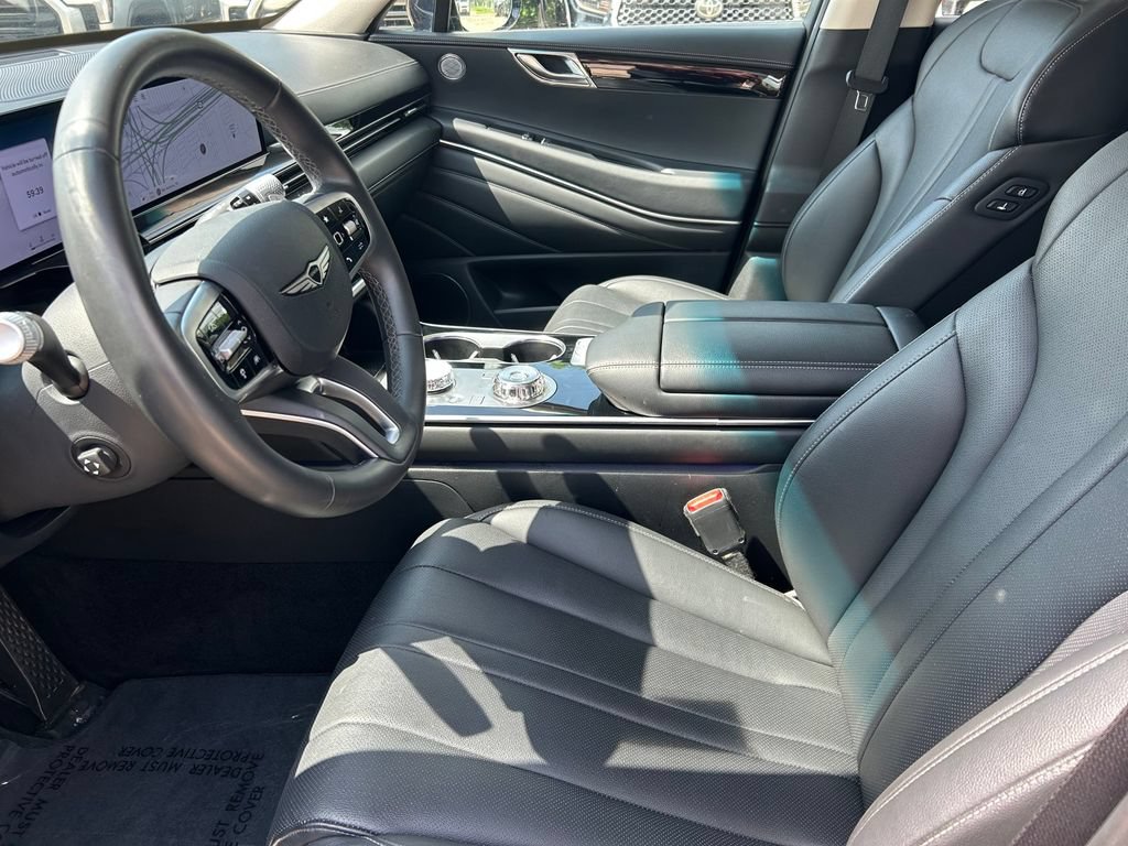 Used 2025 Genesis GV80 2.5T Standard AWD/4WD image 11