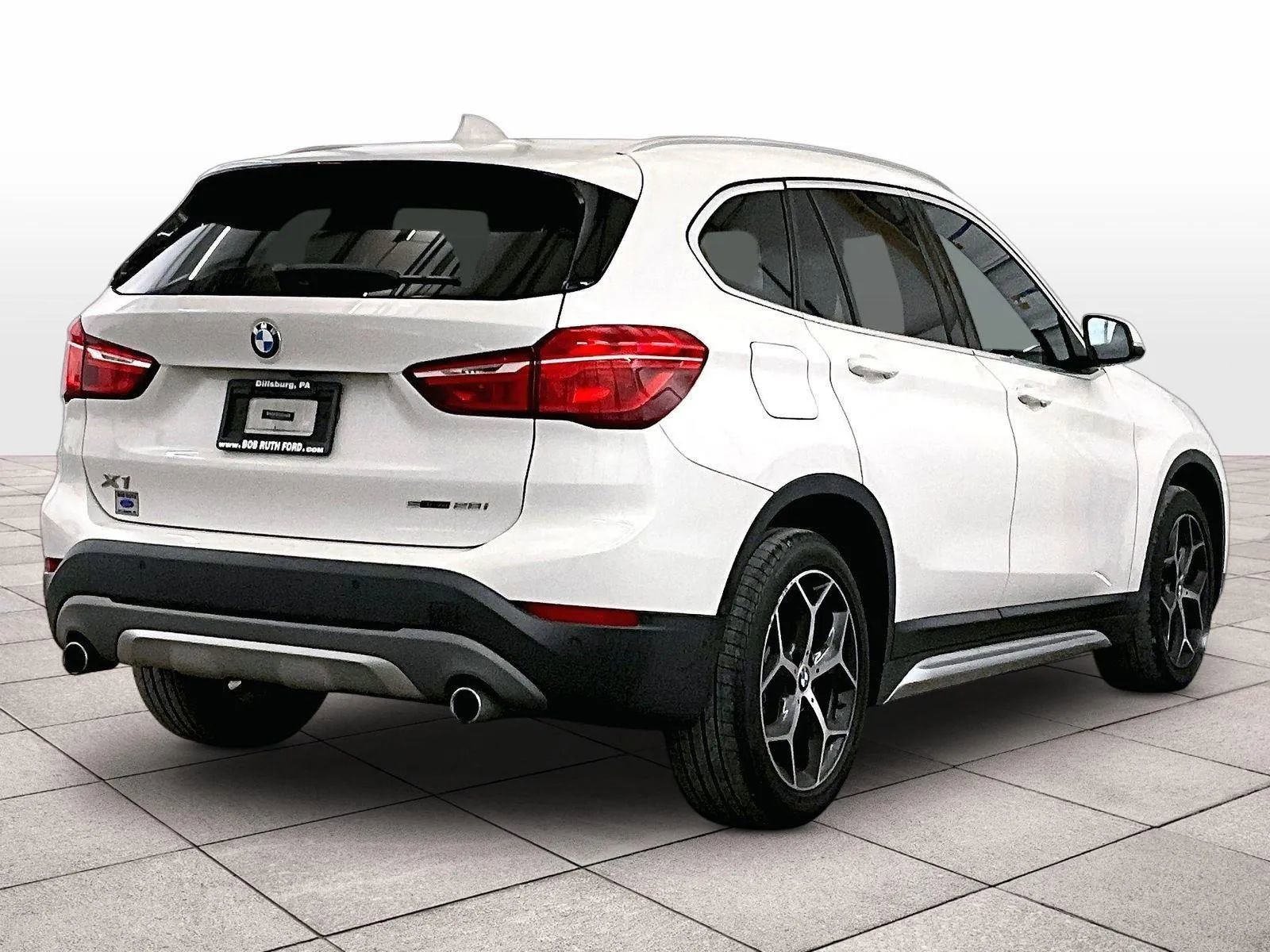 Used 2019 BMW X1 sDrive28i w/ Convenience Package image 11