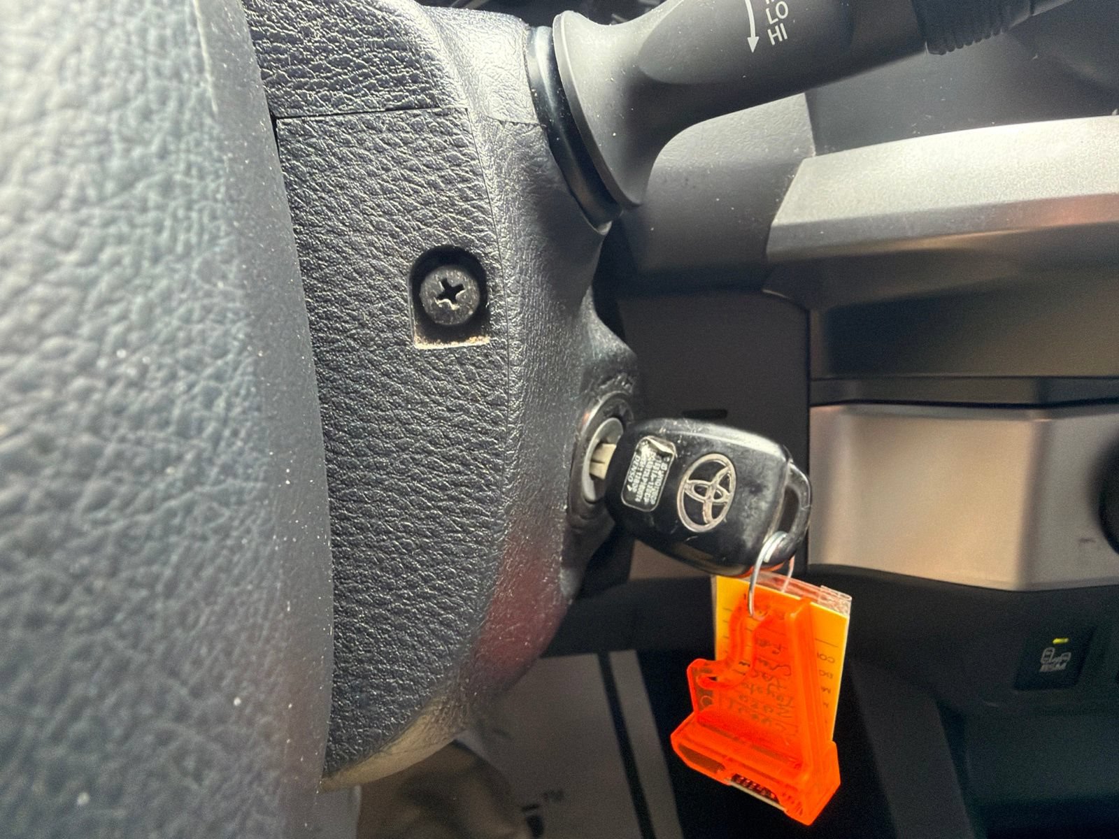 Used 2020 Toyota Tacoma SR5 w/ Technology Package AWD/4WD image 17