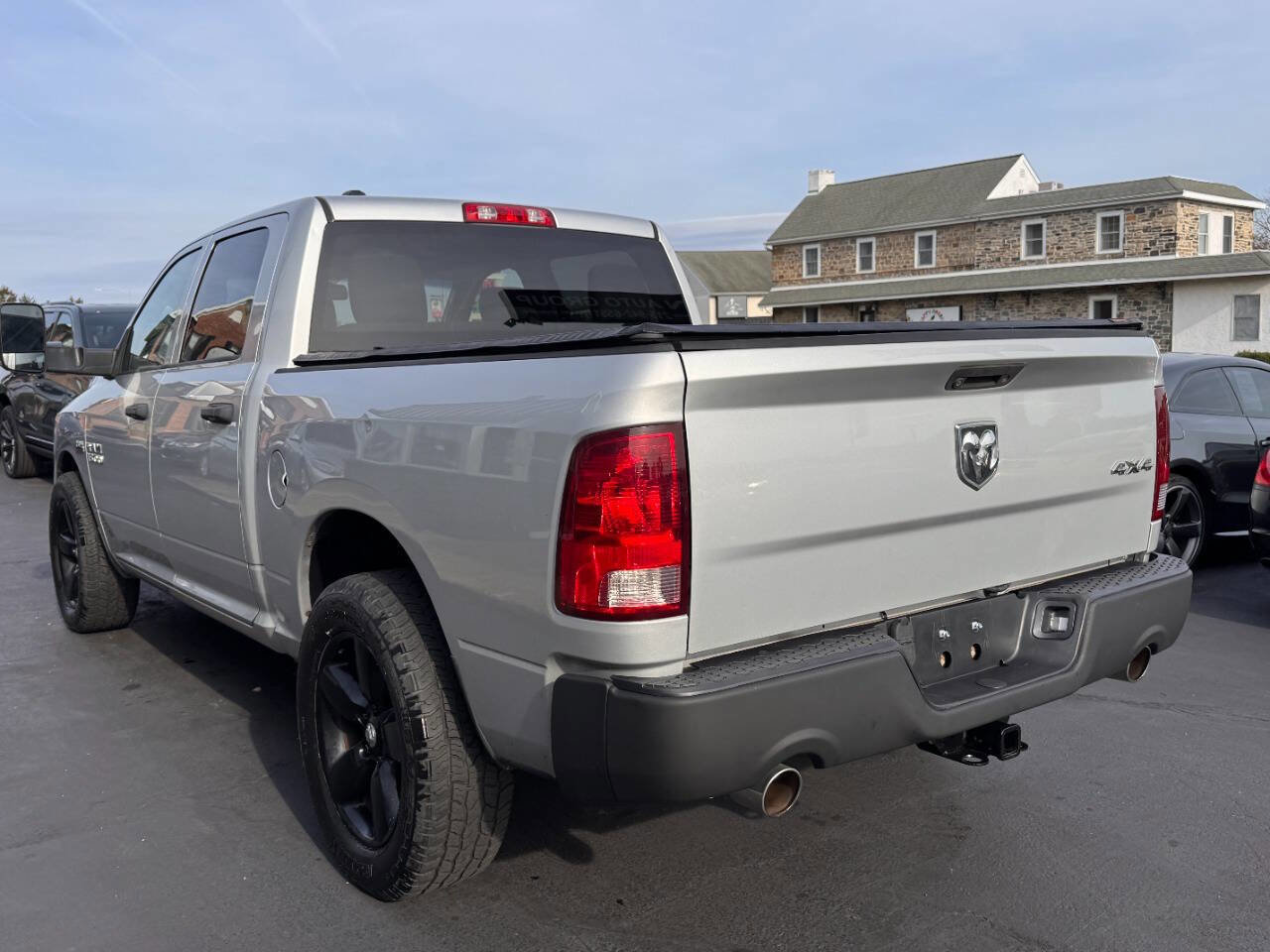 Used 2014 RAM 1500 Express image 6