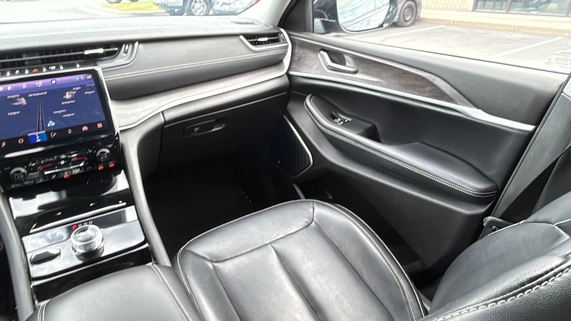 Used 2021 Jeep Grand Cherokee L Limited image 39