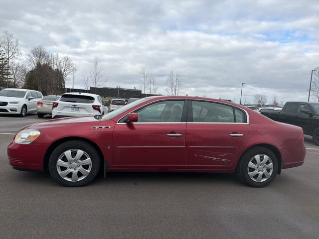 Used 2007 Buick Lucerne CXL image 2