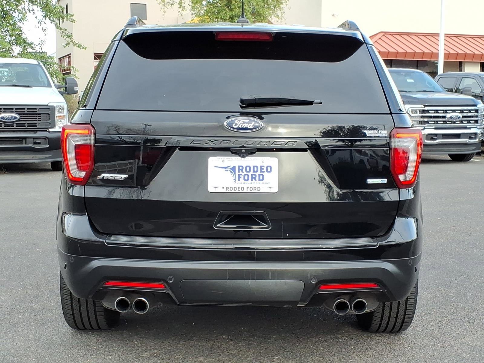 Used 2018 Ford Explorer Sport w/ Equipment Group 401A image 4