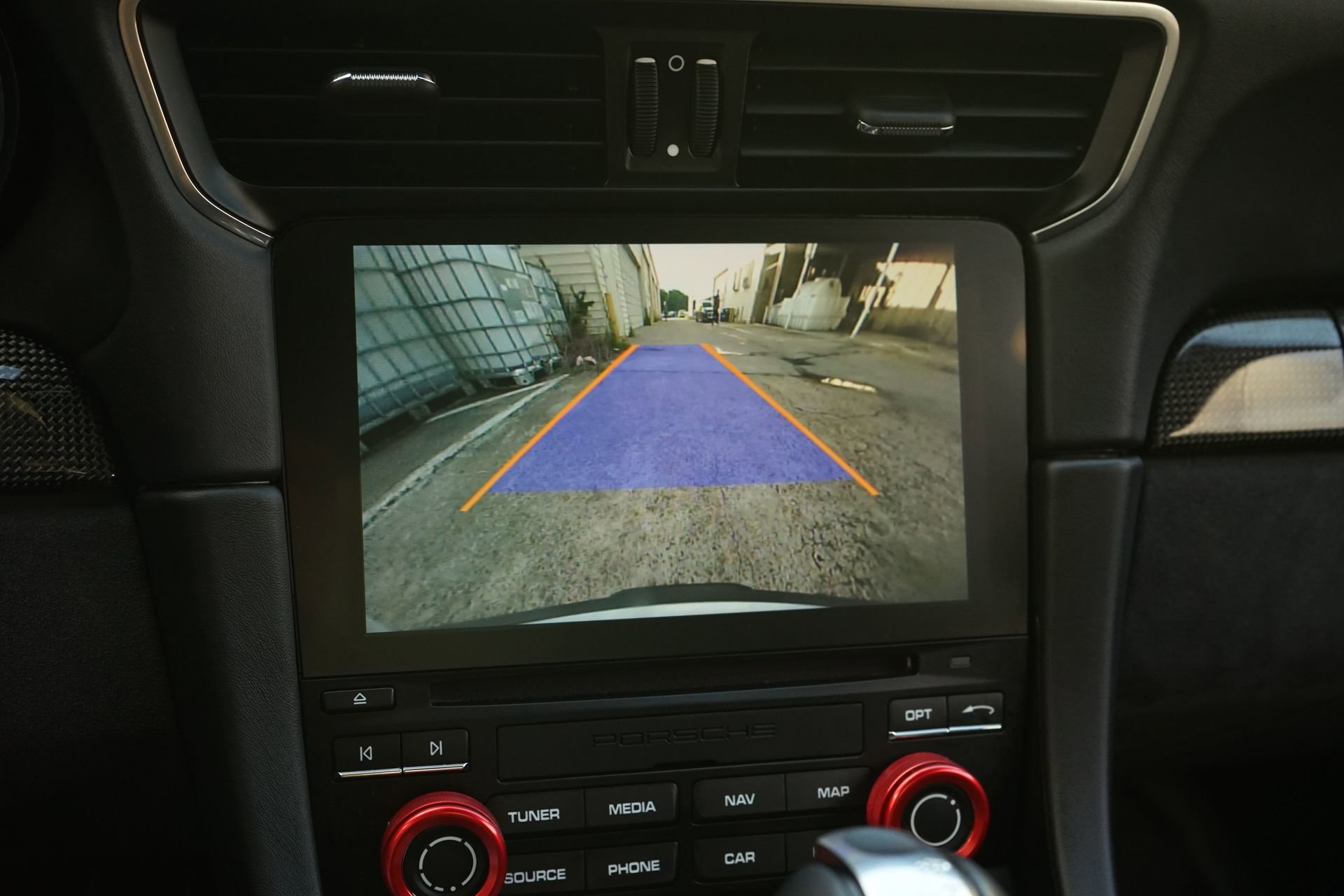 Used 2018 Porsche 911 GT3 RWD image 16