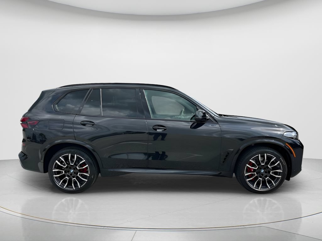 New 2026 BMW X5 xDrive40i w/ M Sport Package AWD/4WD image 4