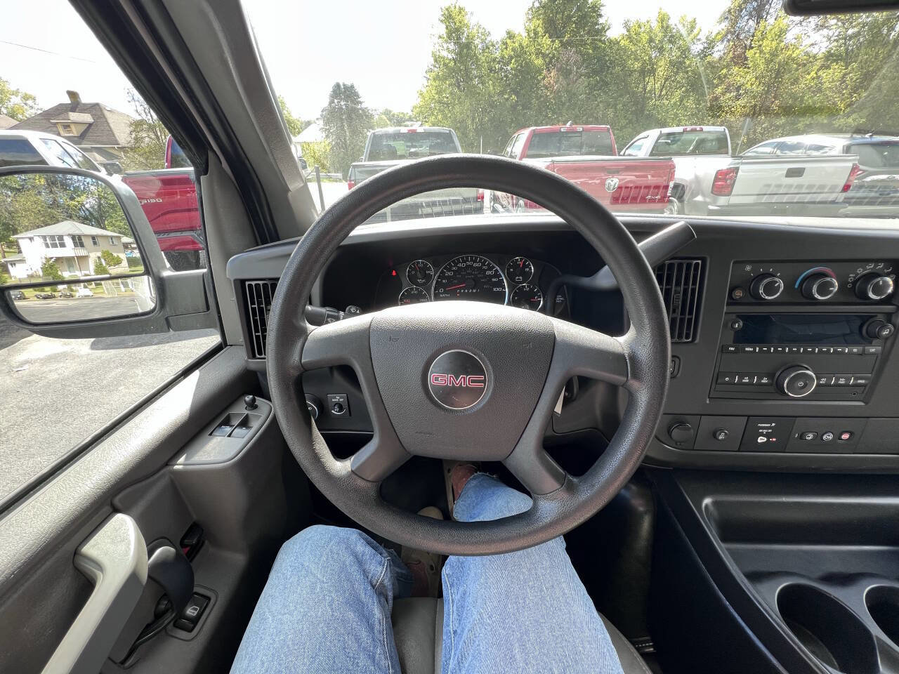 Used 2018 GMC Savana 2500 Extended image 18