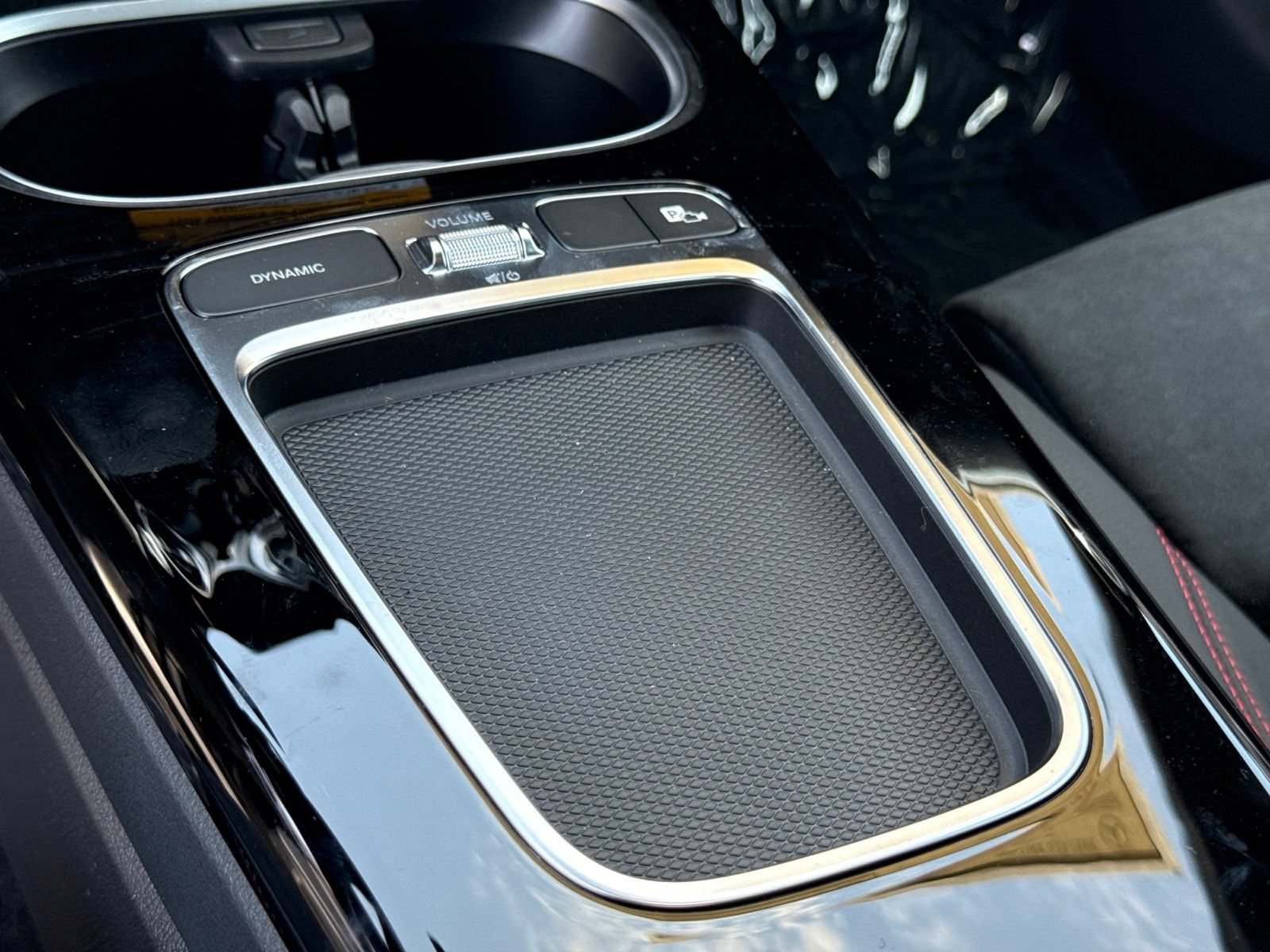 Used 2025 Mercedes-Benz CLA 250 image 25