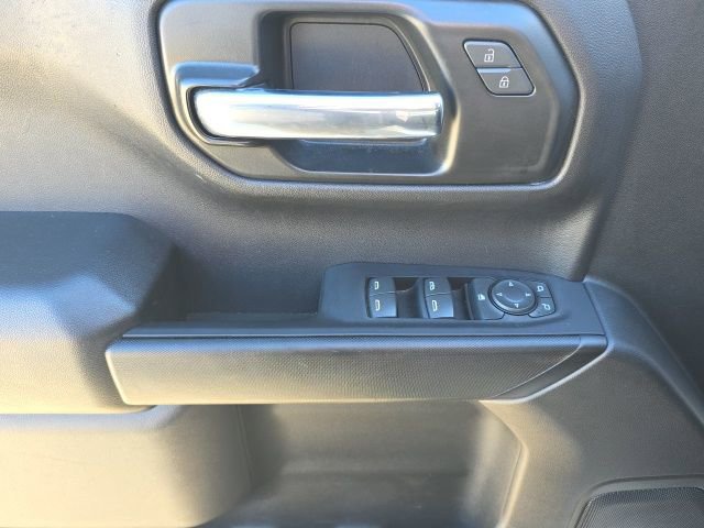 Used 2022 Chevrolet Silverado 1500 Custom image 10