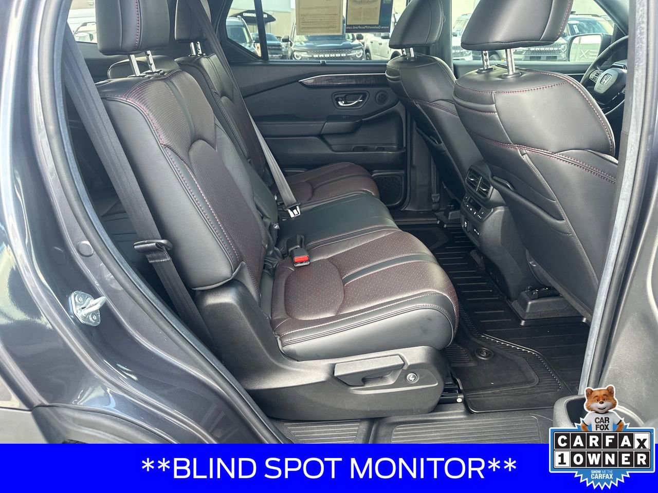 Used 2025 Honda Pilot Black Edition image 15