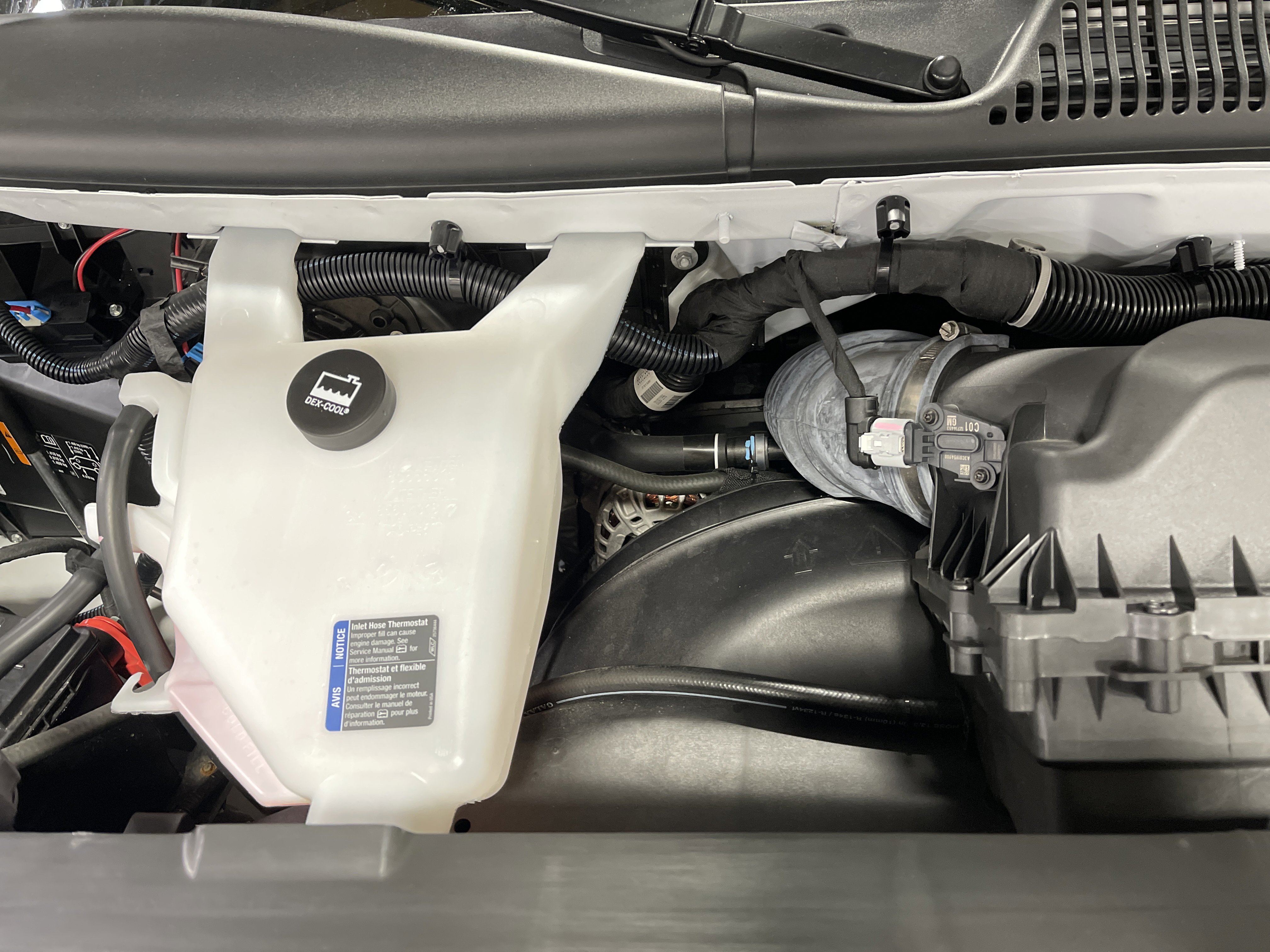 Used 2024 GMC Savana 2500 w/ Driver Convenience Package image 12