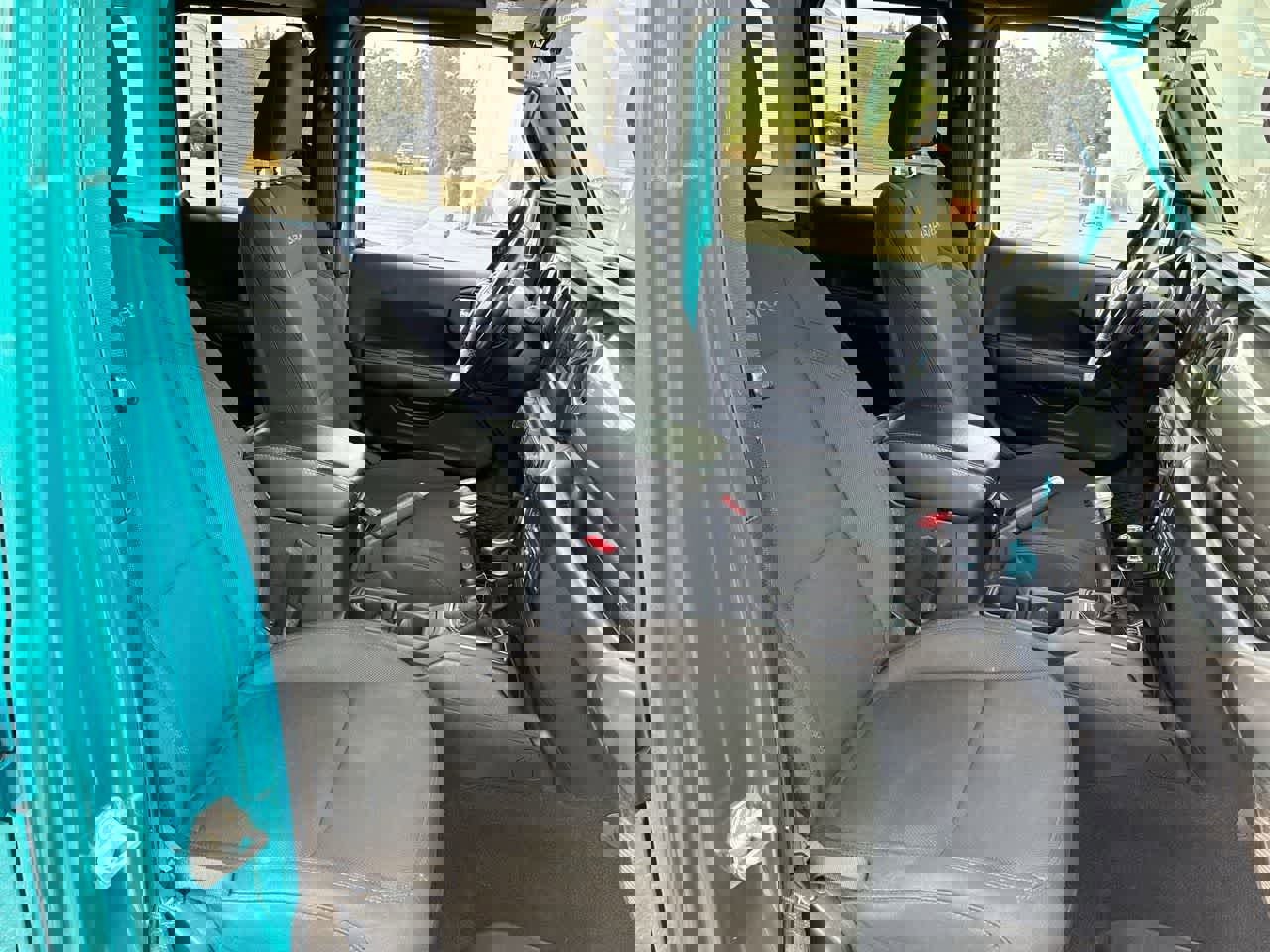 Used 2020 Jeep Wrangler Unlimited Sahara image 26