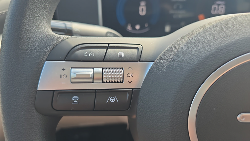 New 2026 Hyundai Tucson SE FWD image 23