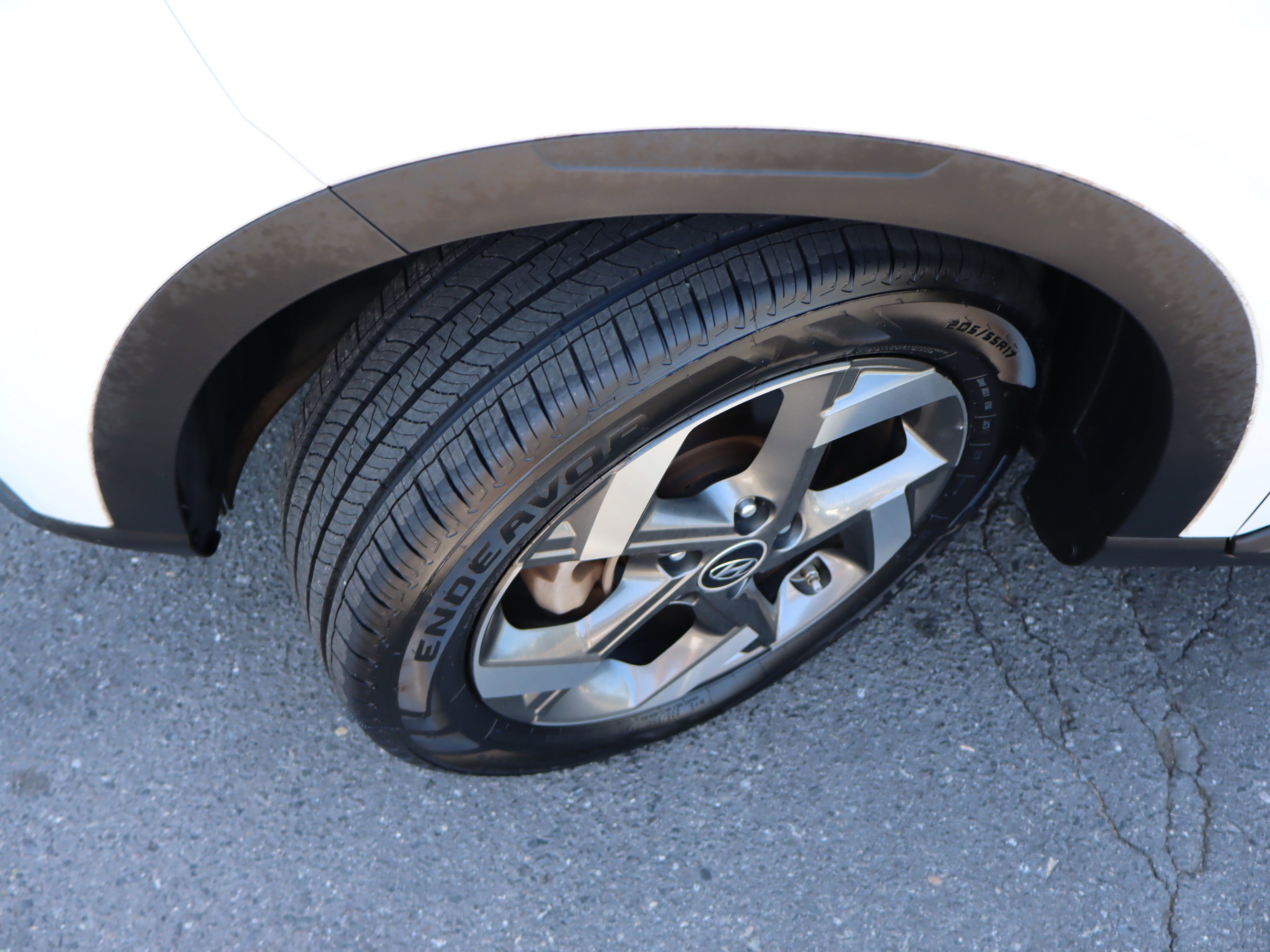 Used 2021 Hyundai Venue SEL FWD image 40