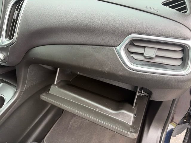 Used 2021 Chevrolet Equinox LT FWD image 40