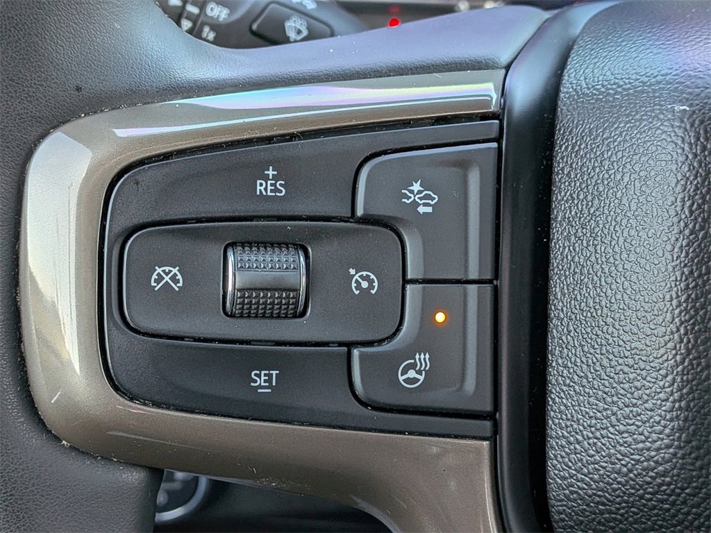 Used 2024 Chevrolet Silverado 2500 High Country w/ High Country Premium Package image 26