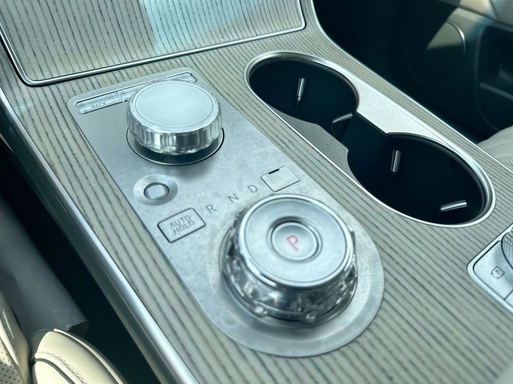 Used 2025 Genesis GV80 3.5T Prestige image 49