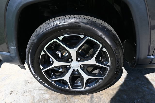 Used 2024 Jeep Compass Limited AWD/4WD image 10