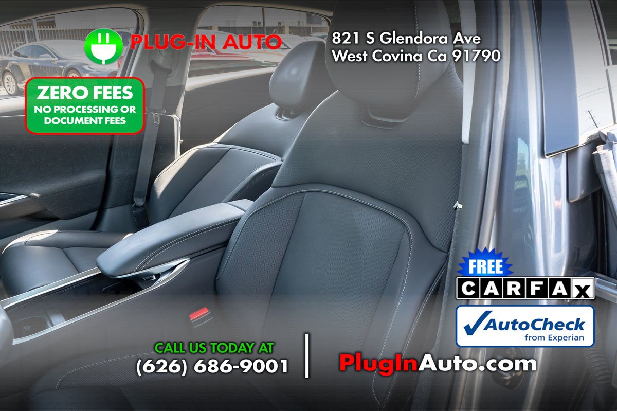 Used 2025 Lucid Air Pure RWD image 6