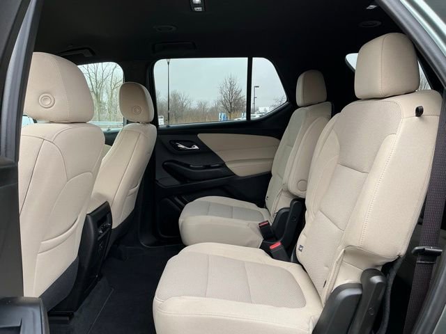 Used 2023 Chevrolet Traverse LT image 33