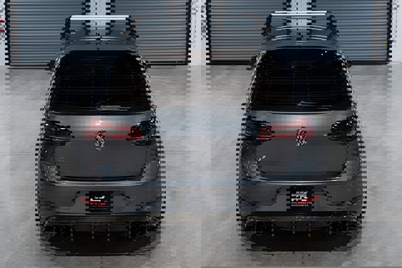 Used 2019 Volkswagen Golf R 4-Door image 5