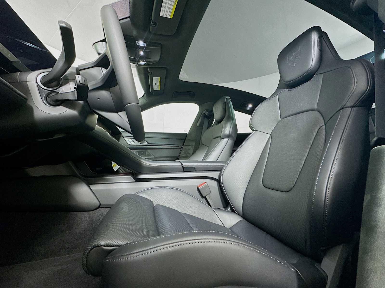 New 2026 Porsche Taycan GTS image 5