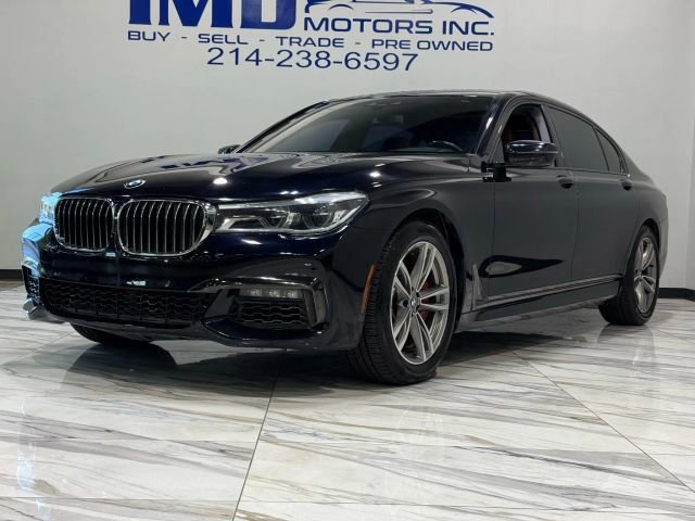 Used 2018 BMW 750i xDrive image 2