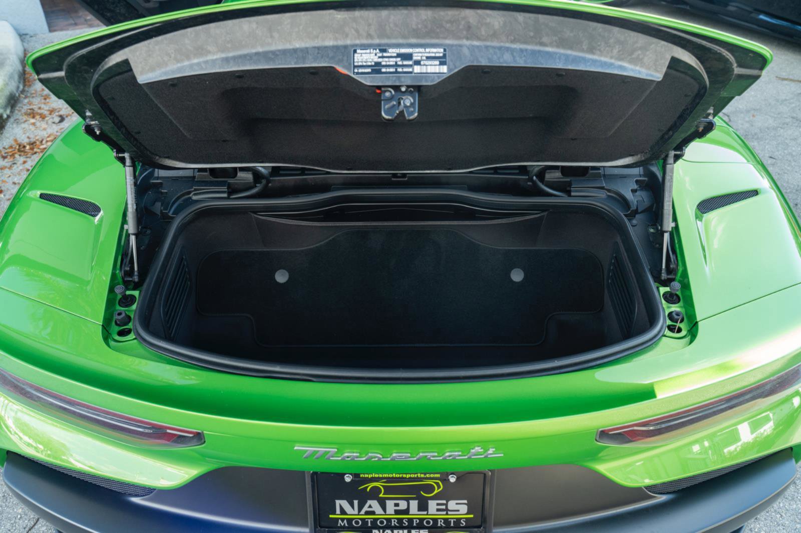 Used 2023 Maserati MC20 Spyder image 34