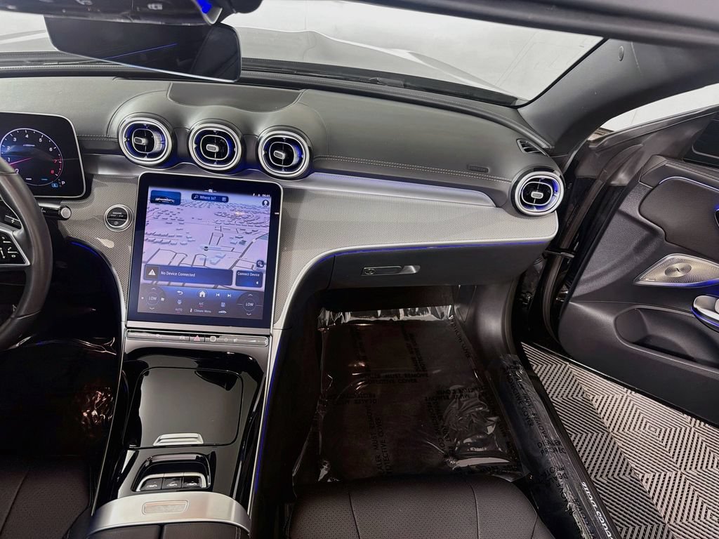 Used 2024 Mercedes-Benz CLE 300 4MATIC Cabriolet image 31