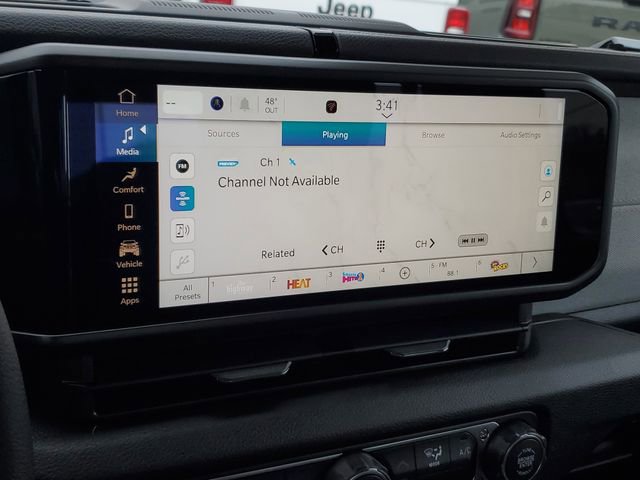 New 2026 Jeep Gladiator Sport image 10