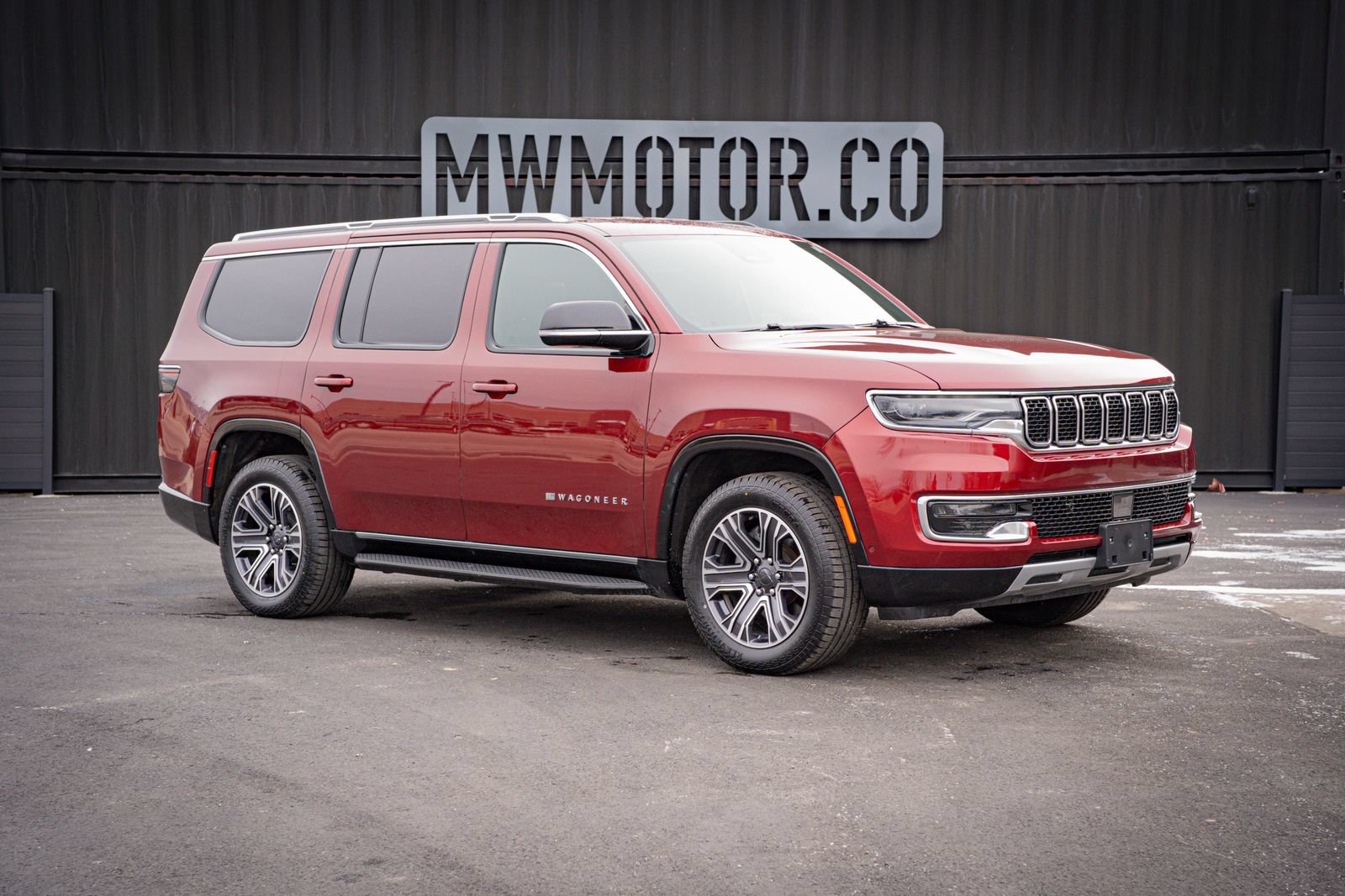 Used 2024 Jeep Wagoneer Series II w/ Flexible Seating Group