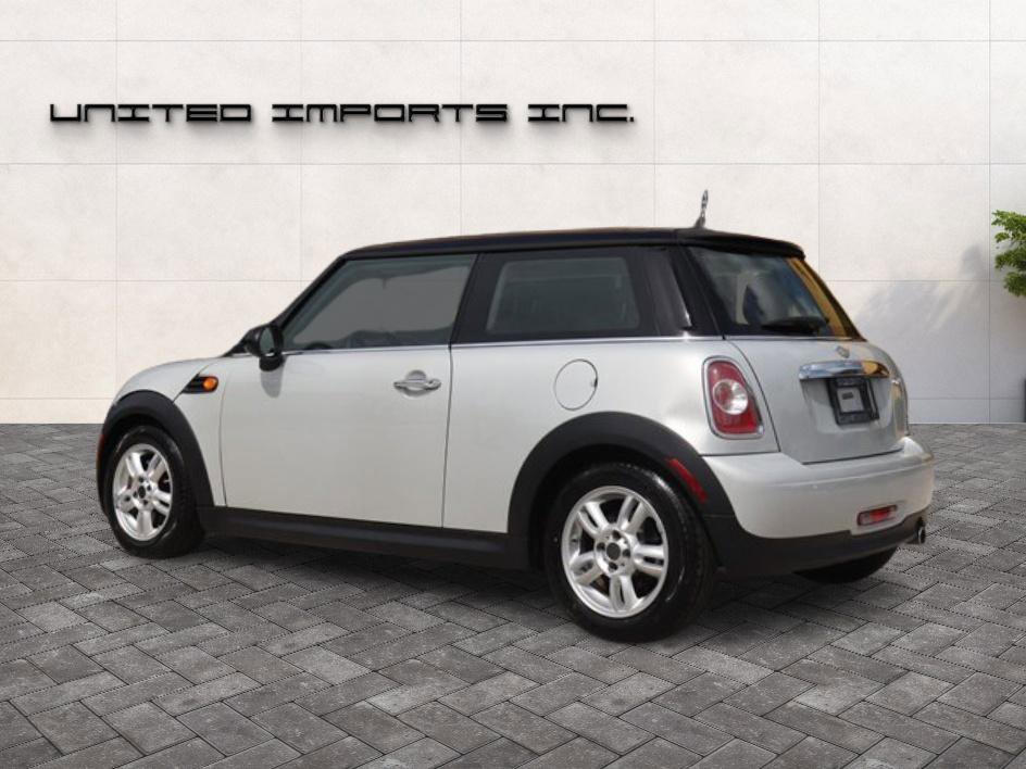 Used 2013 MINI Cooper Hardtop image 5