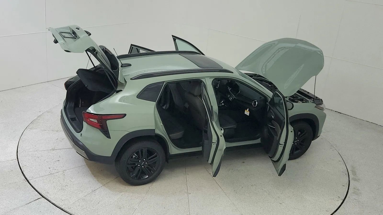 Used 2024 Chevrolet Trax ACTIV w/ Sunroof Package image 51