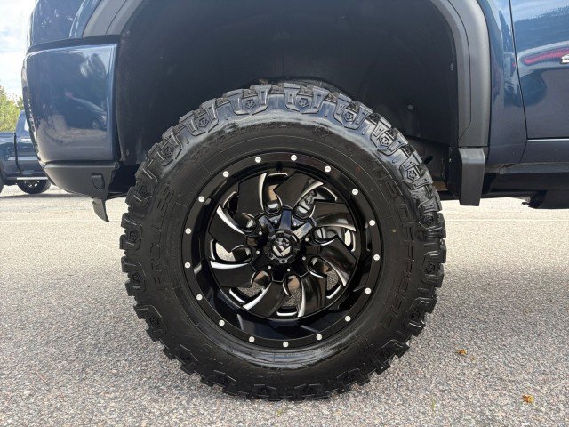 Used 2022 GMC Sierra 2500 AT4 image 14