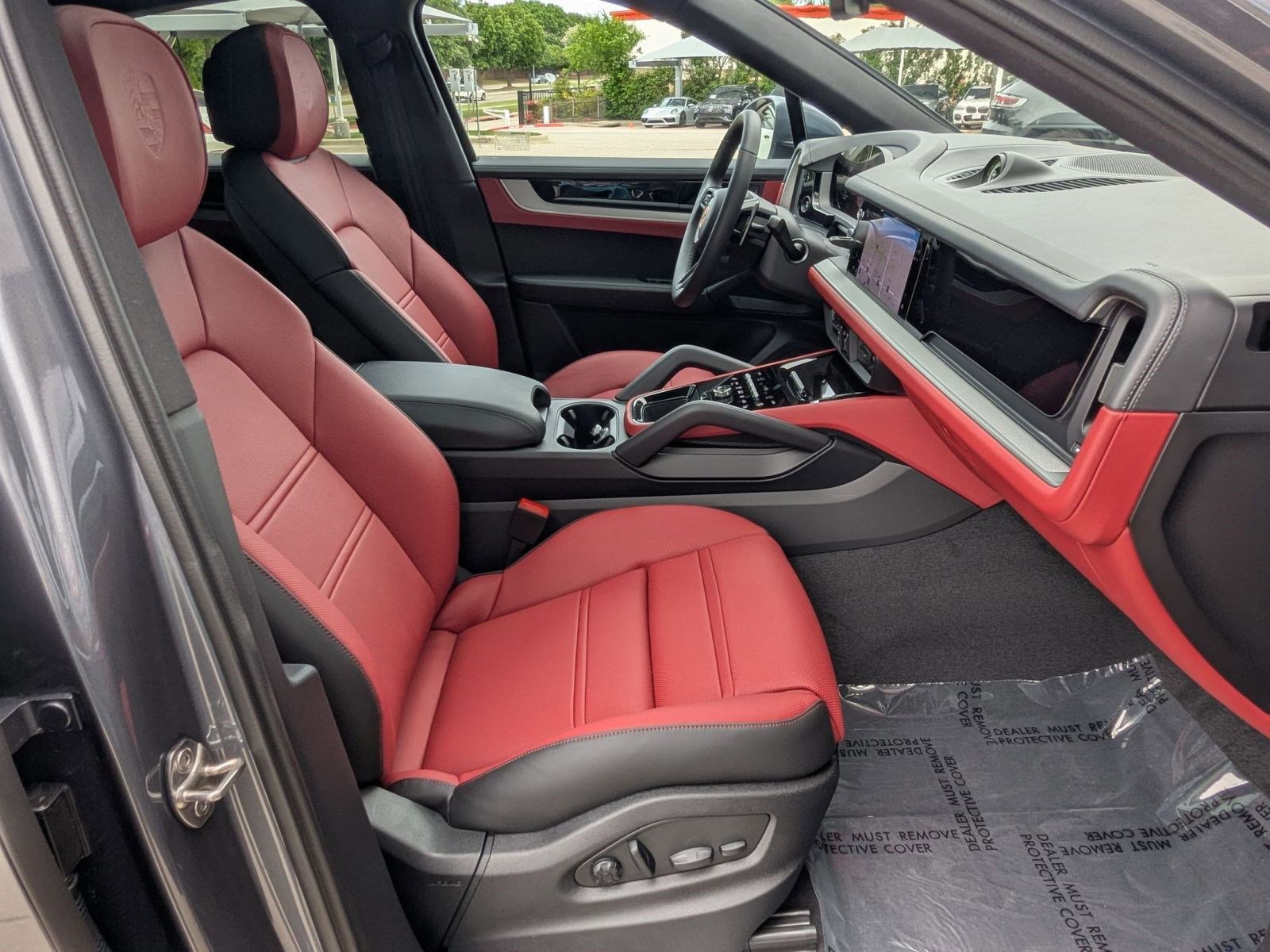 New 2026 Porsche Cayenne Coupe image 24