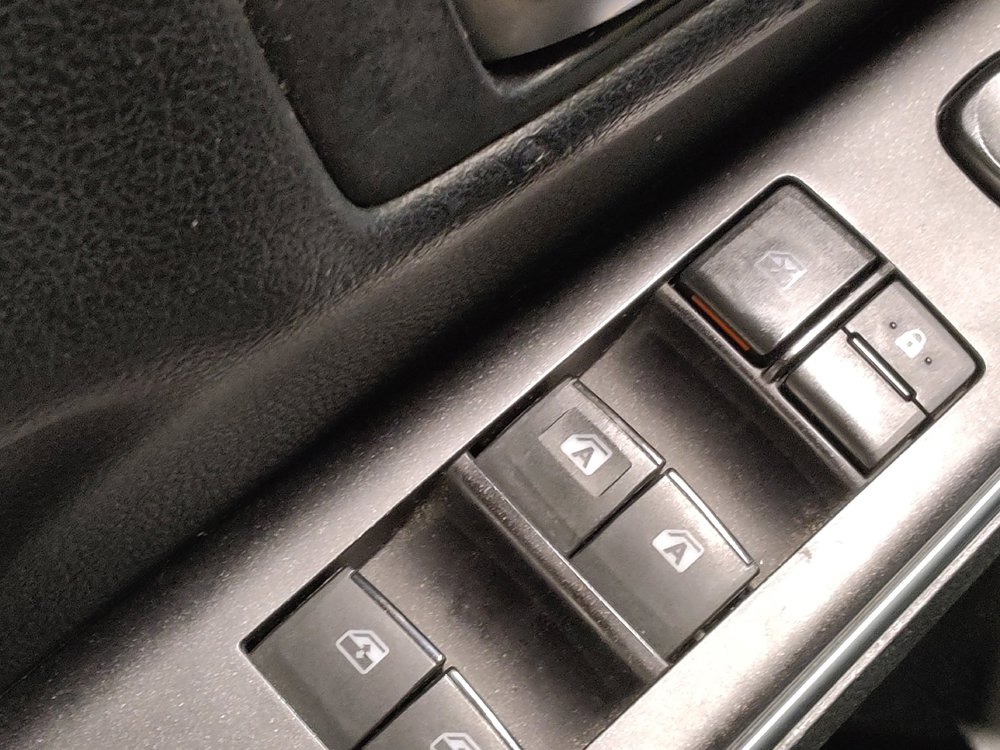 Used 2016 Toyota Camry SE image 27