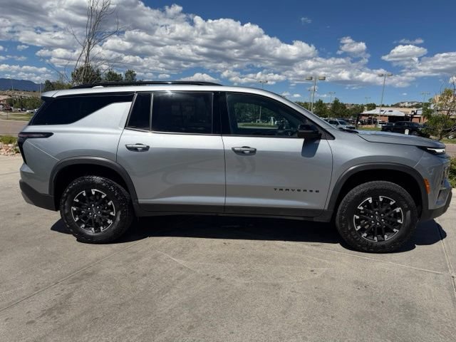 Used 2025 Chevrolet Traverse Z71 w/ Driver Confidence Package AWD/4WD image 11