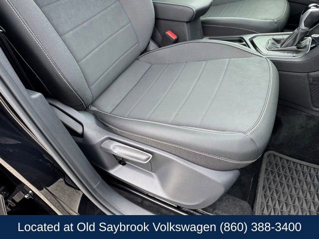 Used 2024 Volkswagen Taos SE image 26