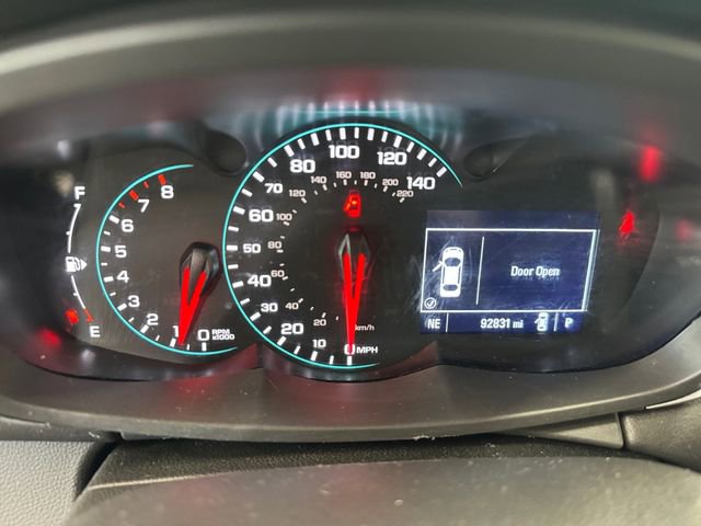 Used 2022 Chevrolet Trax LT w/ Sport Edition image 2