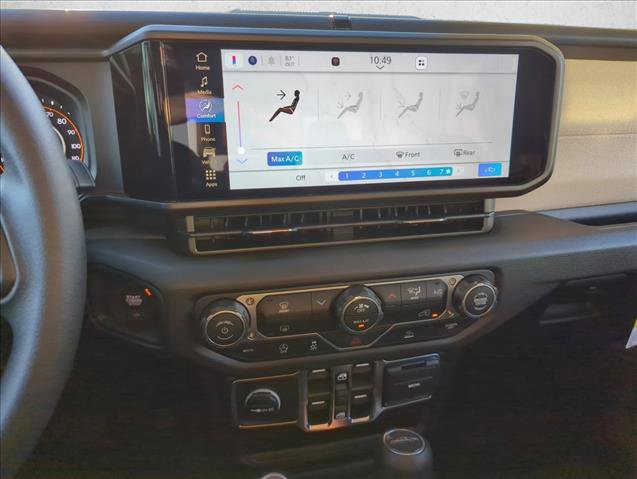 New 2026 Jeep Gladiator Sport AWD/4WD image 8