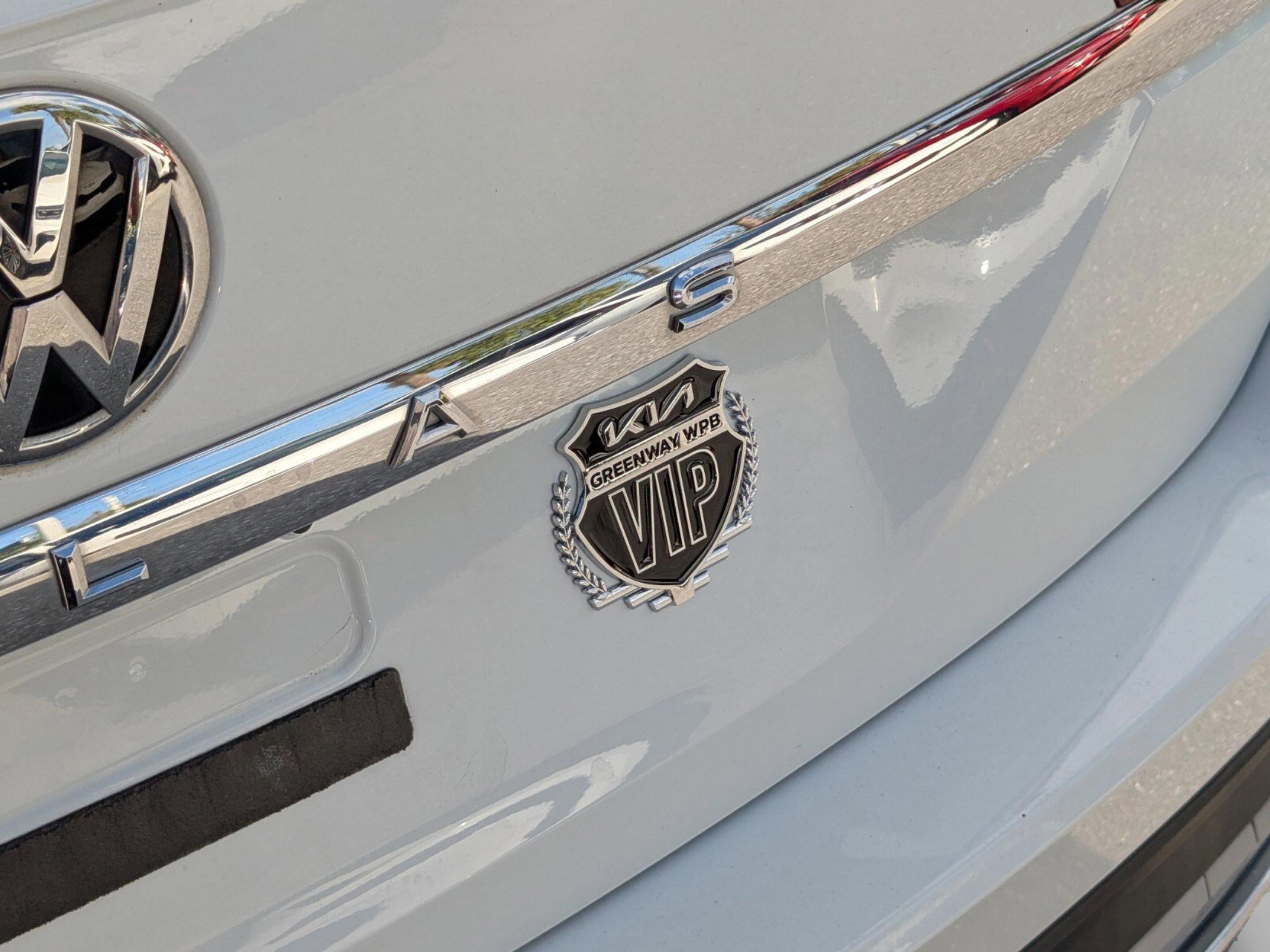 Used 2019 Volkswagen Atlas S FWD image 35