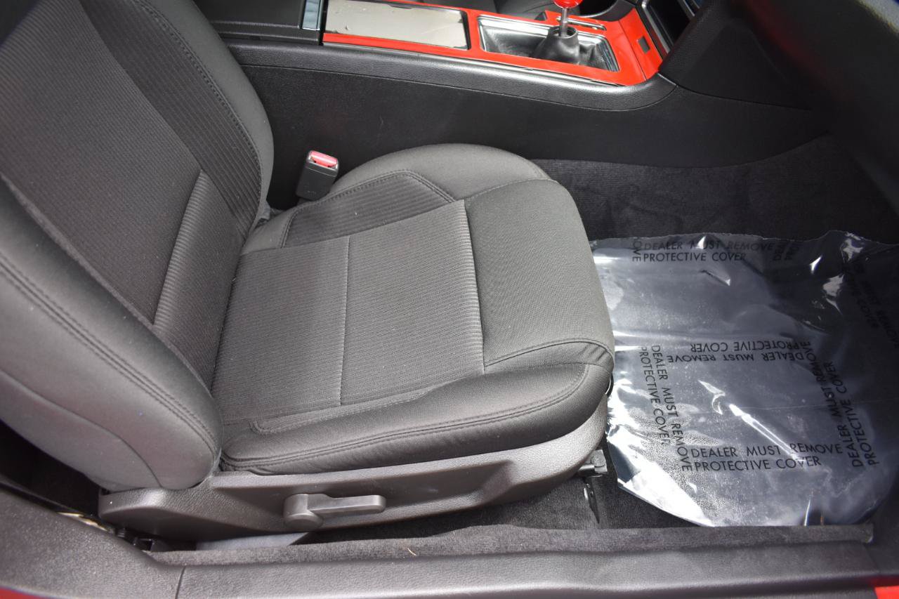 Used 2011 Ford Mustang GT RWD image 19